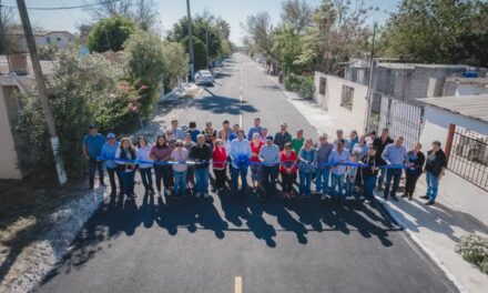 Dr. Alberto Alanís Villarreal inicia el año inaugurando importante Obra de Pavimentación.