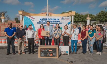 PRESIDENTE MUNICIPAL, DR. ALBERTO ALANIS VILLARREAL LLEVA A CABO LA MAGNA ENTREGA DE APOYOS EDUCATIVOS EN VALLE HERMOSO.