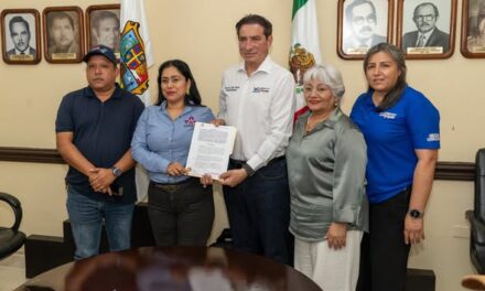 El Presidente Municipal, Dr. Alberto Alanís Villarreal, sostuvo una importante reunión con la Lic. Janeth García Coordinadora territorial de la Congregación Mariana Trinitaria de la Zona Norte del Pais.