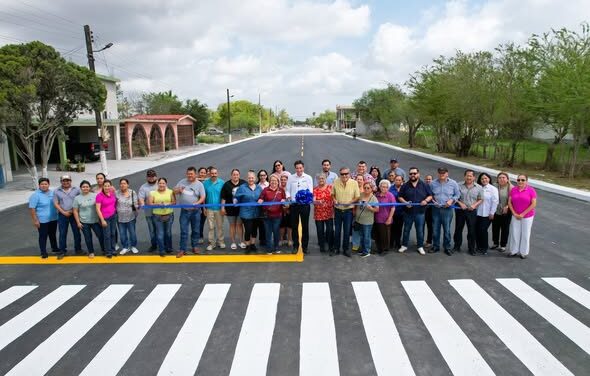 Nuestro Presidente Municipal inaugura pavimentación de 7,000 m² en la Zona Centro