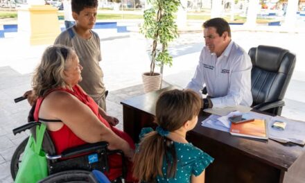 Con cercanía, compromiso y una profunda vocación de servicio, nuestro Presidente Municipal,